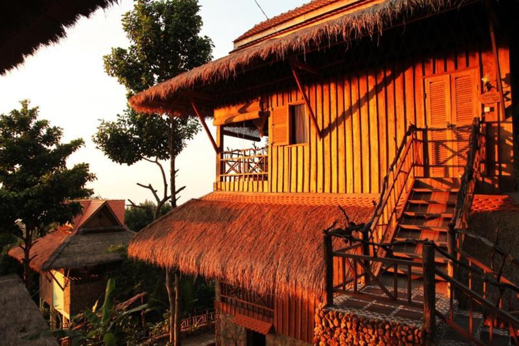 Le Bout Du Monde - Khmer Lodge Kep Exterior photo