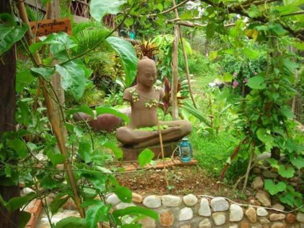 Le Bout Du Monde - Khmer Lodge Kep Exterior photo