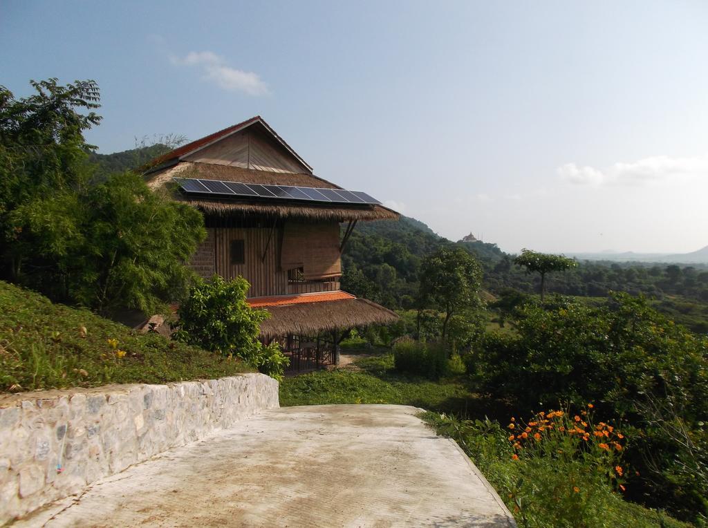 Le Bout Du Monde - Khmer Lodge Kep Exterior photo